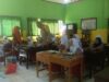 Bhabinkamtibmas Polres Bima Kota Monitoring Distribusi MBG untuk Siswa TK dan SD di Wilayah Rastim