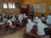 Bhabinkamtibmas Desa Pendem Berikan Wawasan Kebangsaan kepada Siswa SDN 1 Pendem