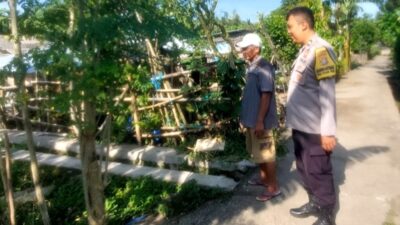 Bhabinkamtibmas Labuapi Ajak Warga Tanam Komoditas Harian