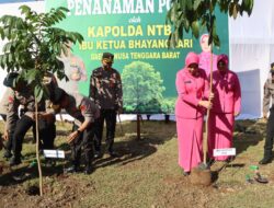 Kunker di Mako Polres Bima Kota, Kapolda NTB Tanam Pohon Wujud Jaga Kelestarian Alam