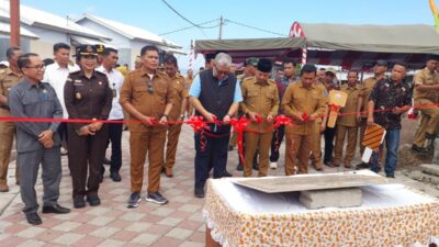 WAMEN PKP RESMIKAN PENATAAN PEMUKIMAN KUMUH TERPADU DOROKARAMA II DI DOMPU, POLRES DOMPU PASTIKAN KEGIATAN BERJALAN AMAN DAN KONDUSIF