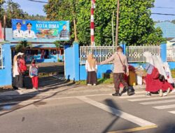 Polsek Rasanae Timur Laksanakan Rawan Pagi, Bantu Kelancaran Aktivitas Masyarakat