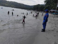 Mentigi Ramai, Hati Tenang: Polairud Lotara Sapa Wisatawan Minggu Pagi 
