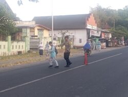 Kapolsek Masbagik Pimpin Giat Rawan Pagi Di Smpn 1 Masbagik, Wujudkan Kamtibmas Dan Kelancaran Lalu Lintas