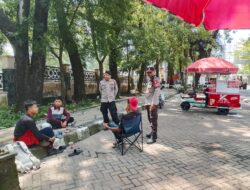 Polsek Praya Intensifkan Patroli Antisipasi 3C dan Gangguan Kamtibmas di Kawasan Masjid Agung