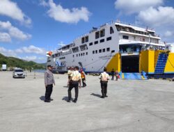 Polsek Kawasan Pelabuhan Lembar Perketat Pengamanan KM Dharma Kencana