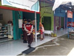 Polsek Tanjung Gelar Rawan Pagi di Pasar Tanjung, Himbau Pedagang hingga Kusir Cidomo Waspada Cuaca Ekstrem