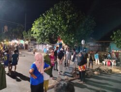 Respons Cepat Polsek Woja Redam Aksi Blokade Jalan di Simpasai, Arus Lalu Lintas Kembali Normal