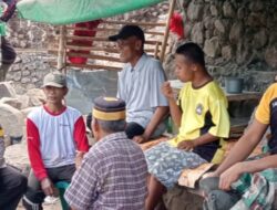 Cegah Kebakaran Rumah, Bhabinkamtibmas Polres Bima Kota Edukasi Warga Kendo