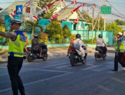 Strong Point Pagi, Sat Lantas Polres Bima Kota Hadir Berikan Pelayanan kepada Masyarakat