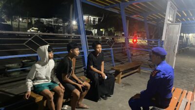 Patroli Dialogis Sat Polairud Polres Lombok Utara Jaga Kondusifitas Wilayah Pelabuhan Bangsal