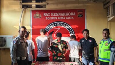 Tak Pakai Helm, Dua Pemuda Diamankan, Polisi Temukan 313 Butir Ekstasi