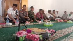Hadir di Tengah Warga, Polsek Moyo Hulu Ikuti Peringatan Maulid Nabi di Masjid Nurul Iman Desa Leseng
