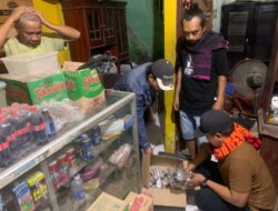 Cegah Gangguan Kamtibmas, Polsek Rasanae Barat Amankan Puluhan Botol Miras