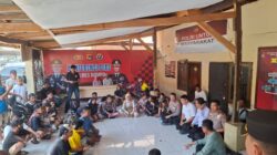 POLRES DOMPU TERIMA AUDIENSI KELUARGA KORBAN DUGAAN PENGANIAYAAN, KASAT RESKRIM PASTIKAN PERKARA TERUS DIDALAMI