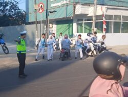 Sat Lantas Polres Bima Kota Gelar Gatur Pagi, Urai Kemacetan dan Cegah Kecelakaan Lalu Lintas