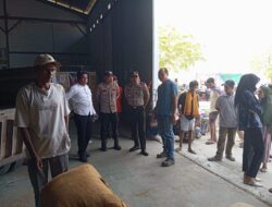 Patroli Rutin Polsek Kawasan Pelabuhan Laut Bima, Cegah Kriminalitas dan Sosialisasikan Layanan 110