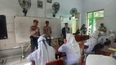 Cegah Judi Online dan Penipuan Digital, Polsek Rasbar Edukasi Pelajar MTsN 1 Padolo Kota Bima