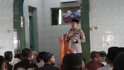 Kapolres Sumbawa Barat Gelar Jumat Keliling, Ajak Masyarakat Jaga Kamtibmas dan Berantas Narkoba