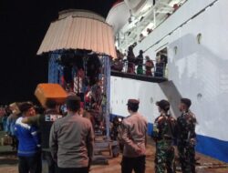 Polsek Kawasan Pelabuhan Laut Bima Amankan Kedatangan KM Tilongkabila, Penumpang Diimbau Jaga Kamtibmas